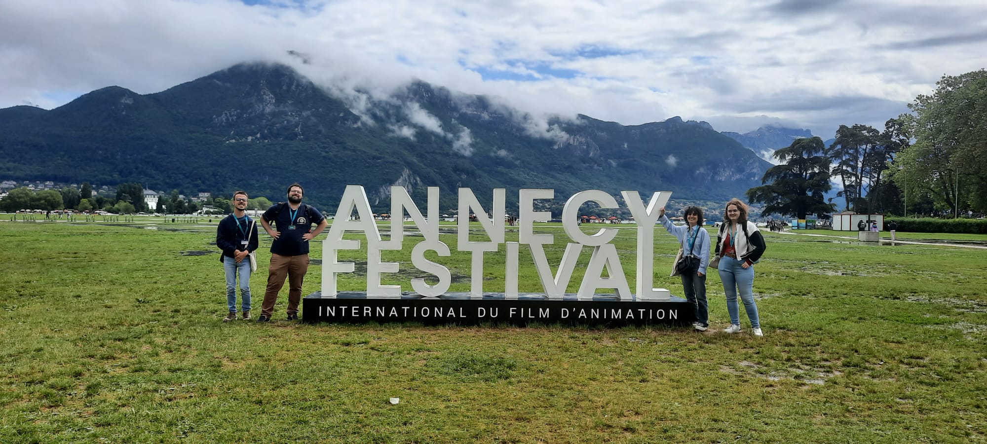Photo des journalistes bénévoles de Cartoon Fantasy envoyé·es au festival d'Annecy